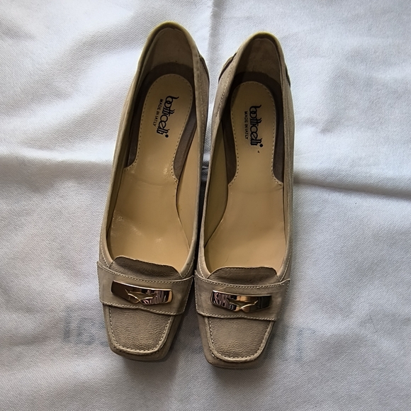 BOTICELLI Women’s Low Heel Beige Suede Loafers Made in Italy Size 7.5 - Picture 8 of 16